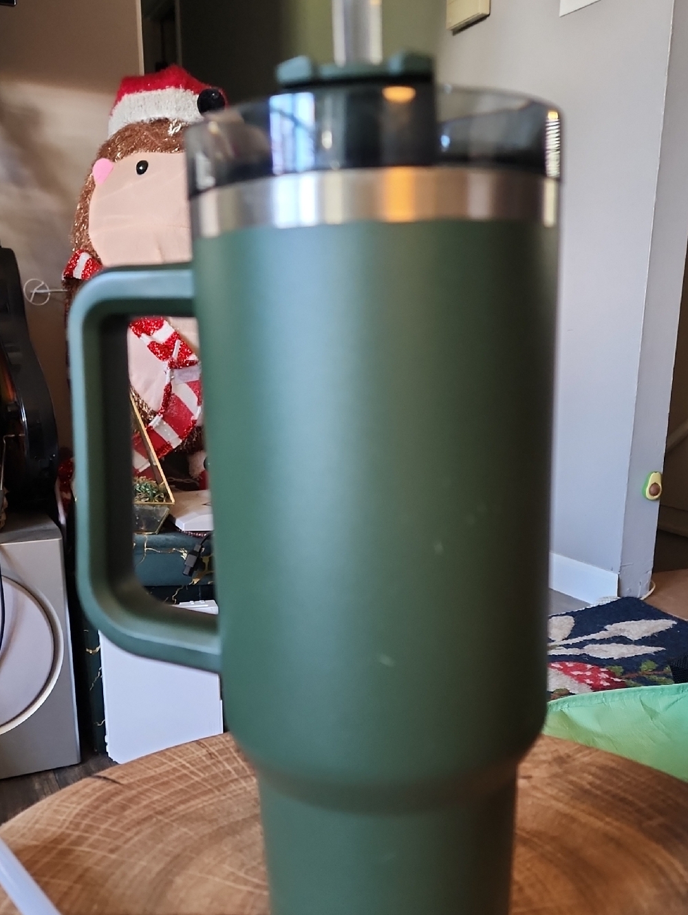 Stanley Olive Green Insulated Tumbler with Handle and Straw - Picture 4 of 6